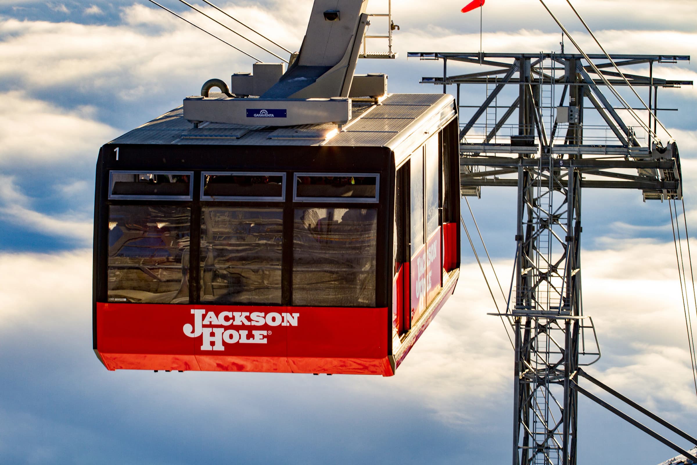 gondola going up through the clouds i Jackson Hole, Wyoming.