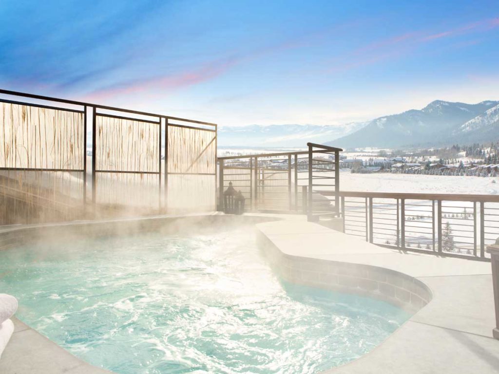 Rooftop Chill Spa Hot Tub in Jackson Hole, WY