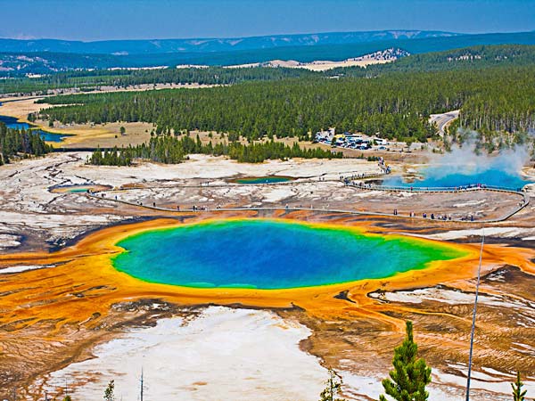 Grand prismatic Spring.